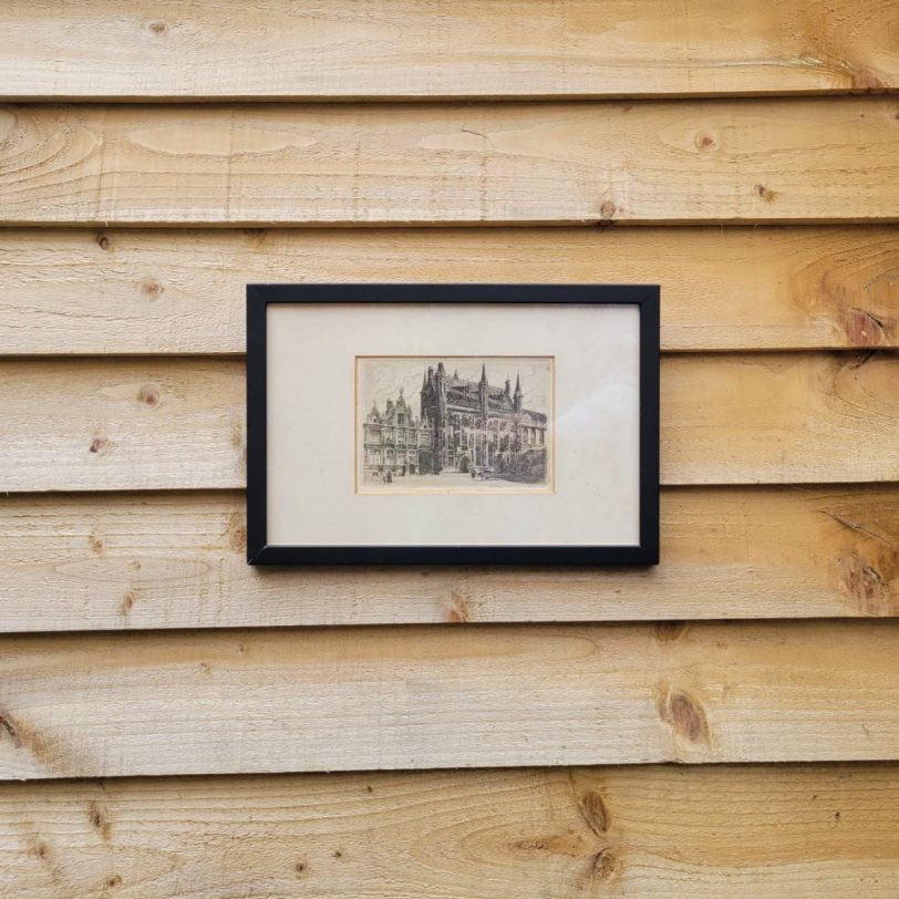 Distance image of Hotel de Ville etching Skipperlings Art